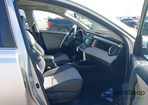 2014 Toyota Rav4 Xle z USA, uszkodzony, nr VIN 2T3WFREV1EW129045